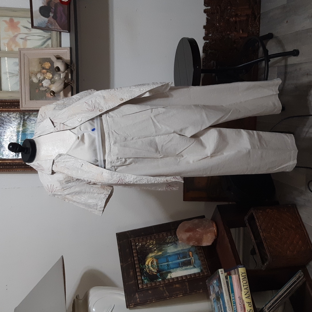 Womens 3 pc Casual dressy pantsuit top, overshirt and pants AKC